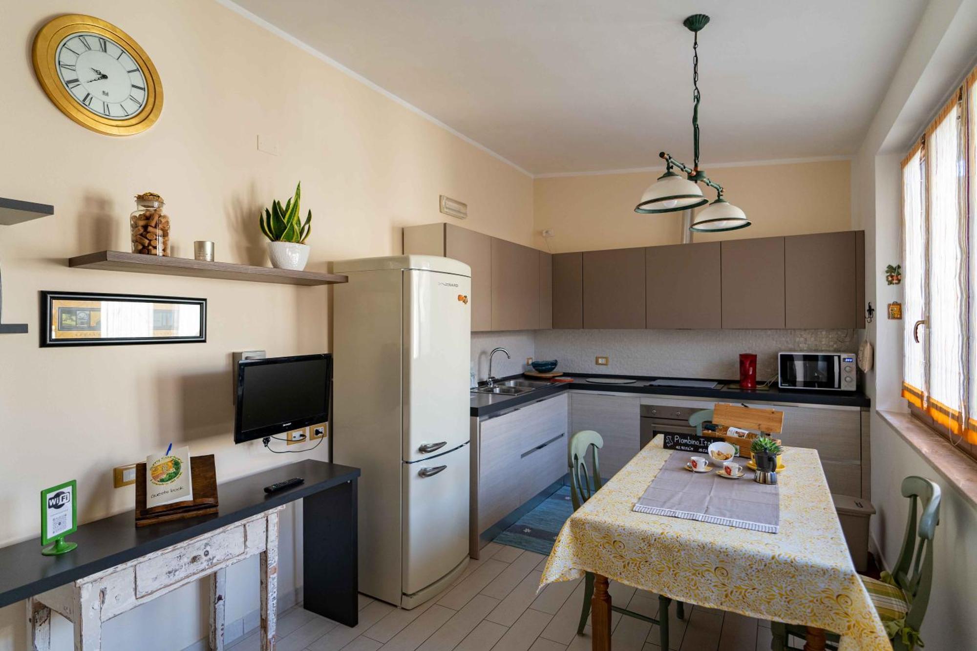 דירות פיומבינו Sunny Courtyard מראה חיצוני תמונה